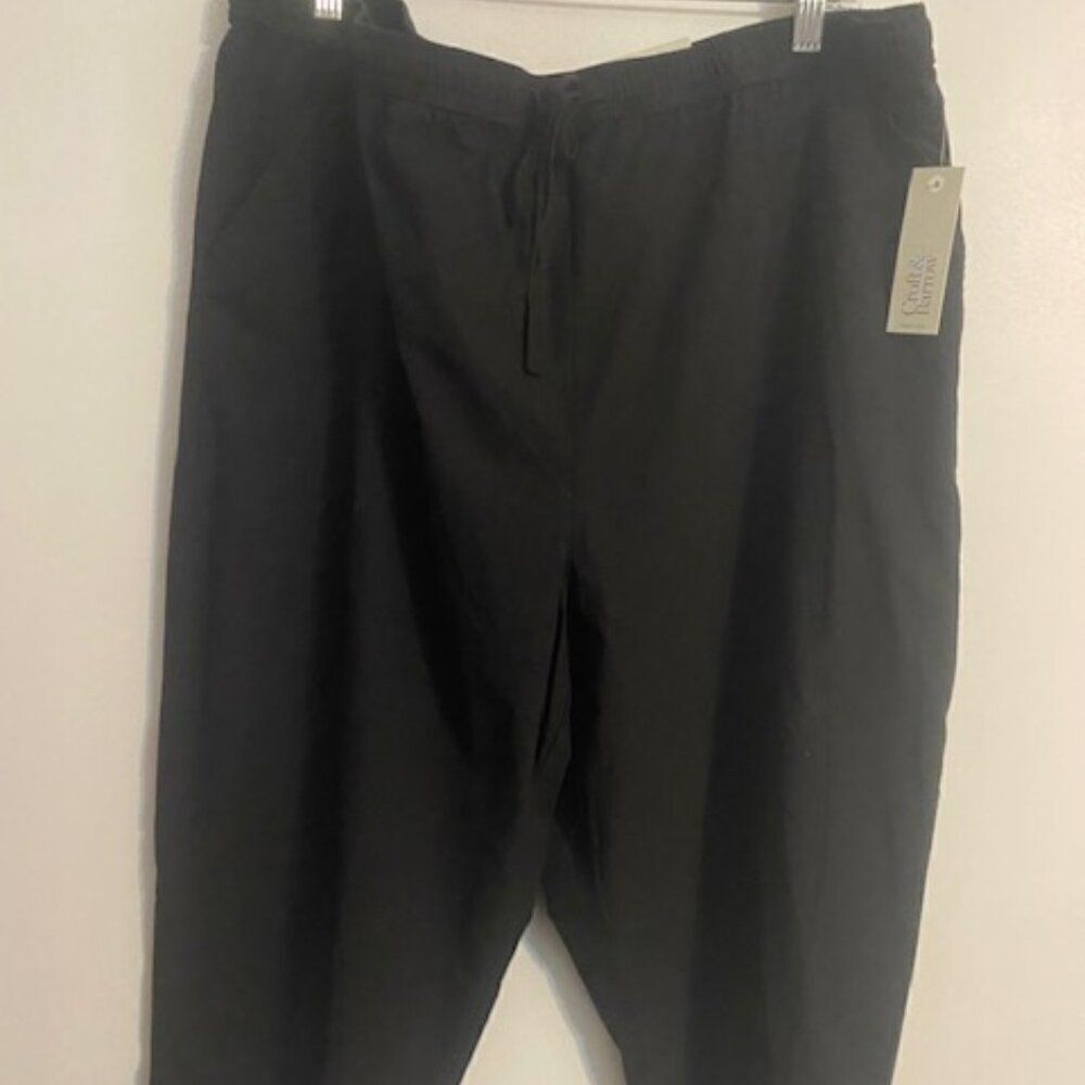 Croft & Barrow pull-on Mid-rise Mid-calf straight Black capri's, size 2X